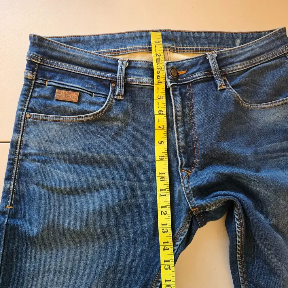 JinJer Jean Co. Madness Special Operations 36 x 27 Corps No. 6 Blue Medium Wash